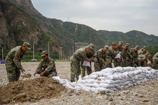 范迪克达成利物浦出场250场里程碑，打进21球&获胜171场